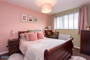 Bedroom- click for photo gallery